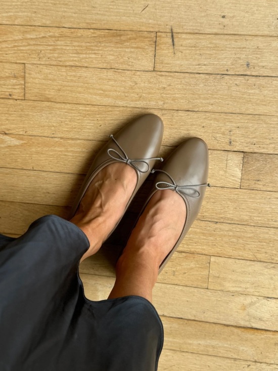 A. Soliani Shoes - A. Soliani Como Ballet Flat in Taupe